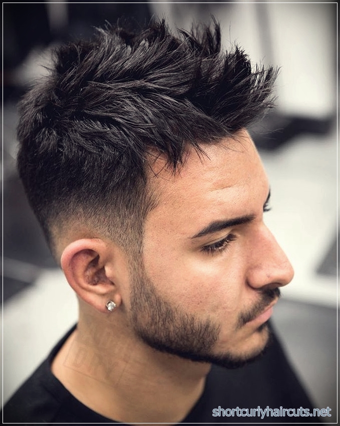 Choosing the best men's hairstyles 2018 and looking your best