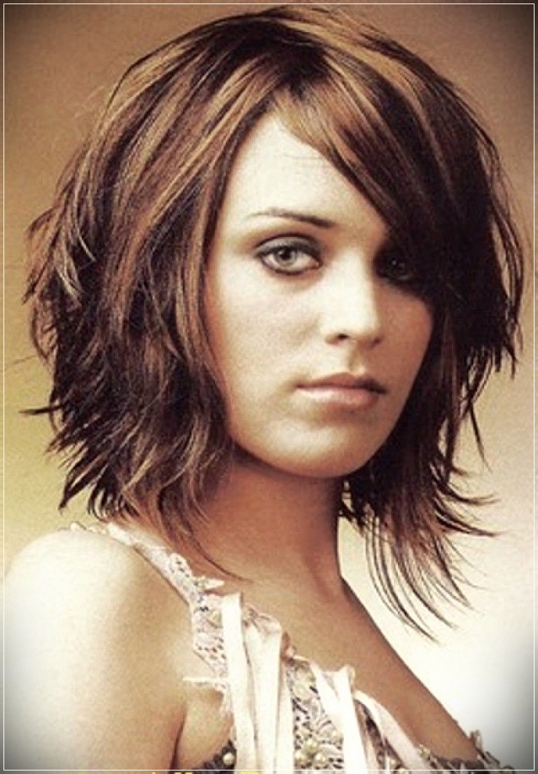 Different types of short layered hairstyles