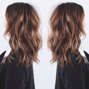 Stylish Layered Wavy Hair