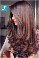 ideas-for-brown-hair-with-highlights-20