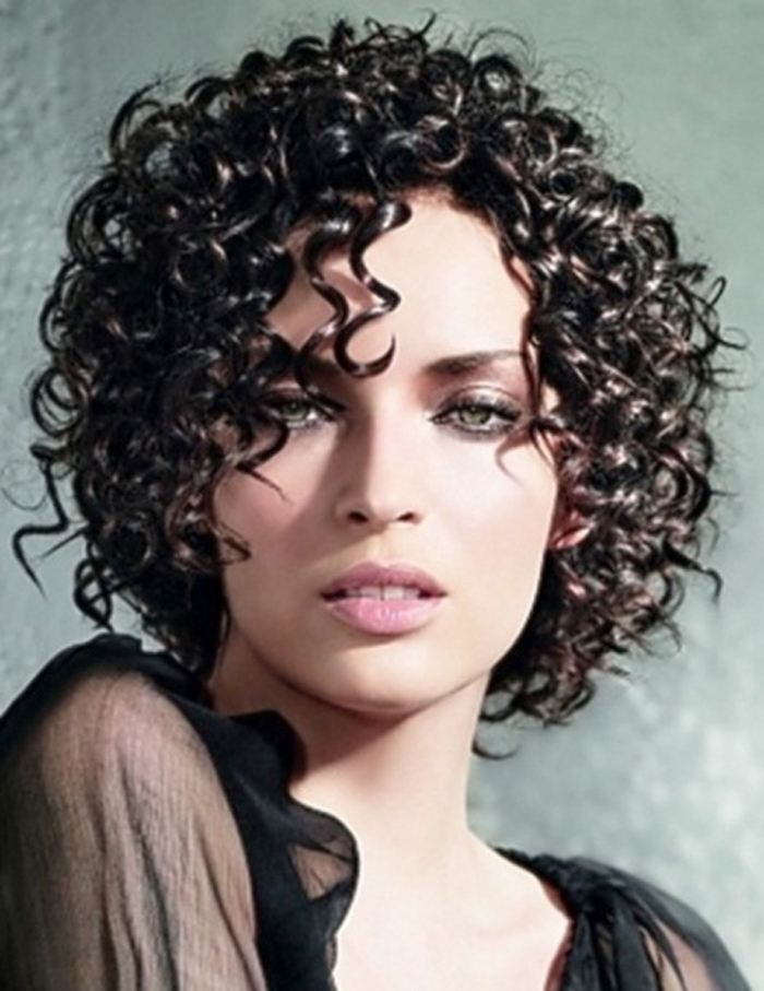 some cute short curly hairstyles