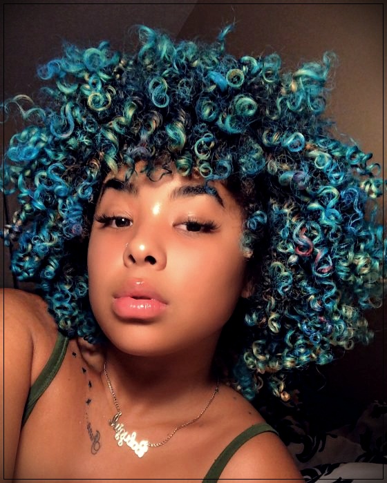 17 Tips to dye your curly hair without damaging itShort